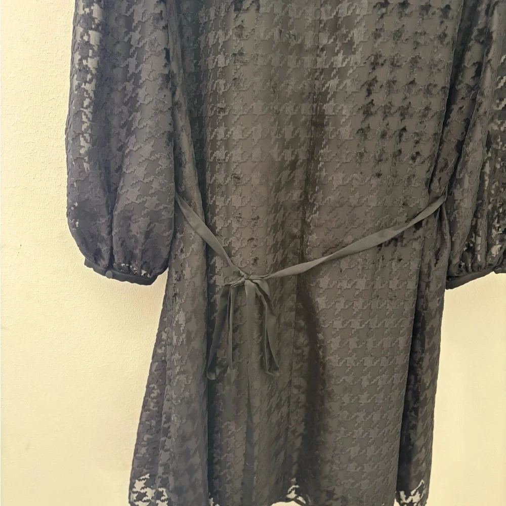 Ann Taylor NWT Black Houndstooth Sheer Sleeve A-Line Belted Dress Size 16 - Picture 8 of 11